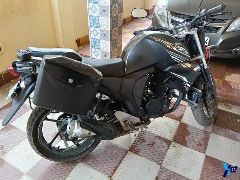 Yamaha FZs bike for sale