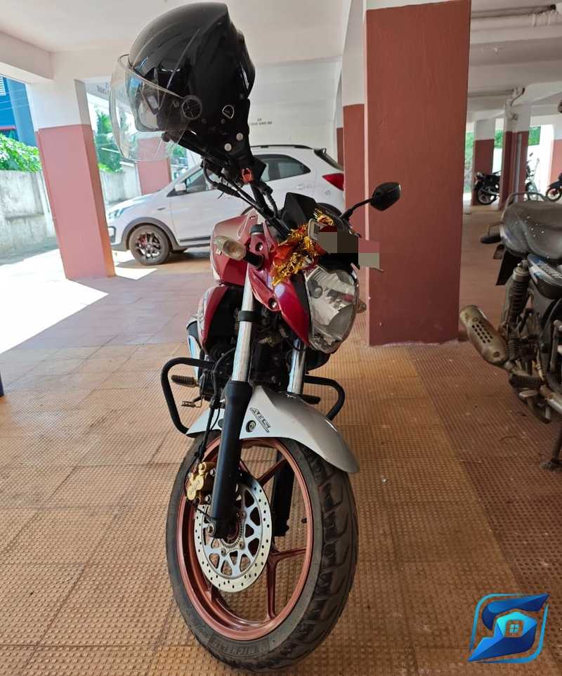 Gixxer 150 Naked Head