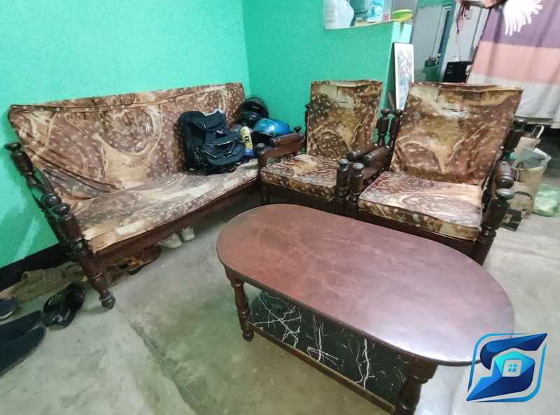 Sofa Set 5 seater + Teapoy Table