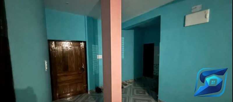 1 room available in 2bhk for female or male bachelor