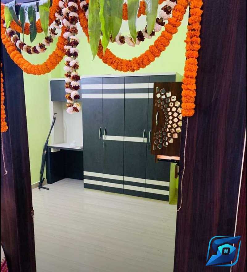 Furnished 2bhk available at Nandan vihar for family