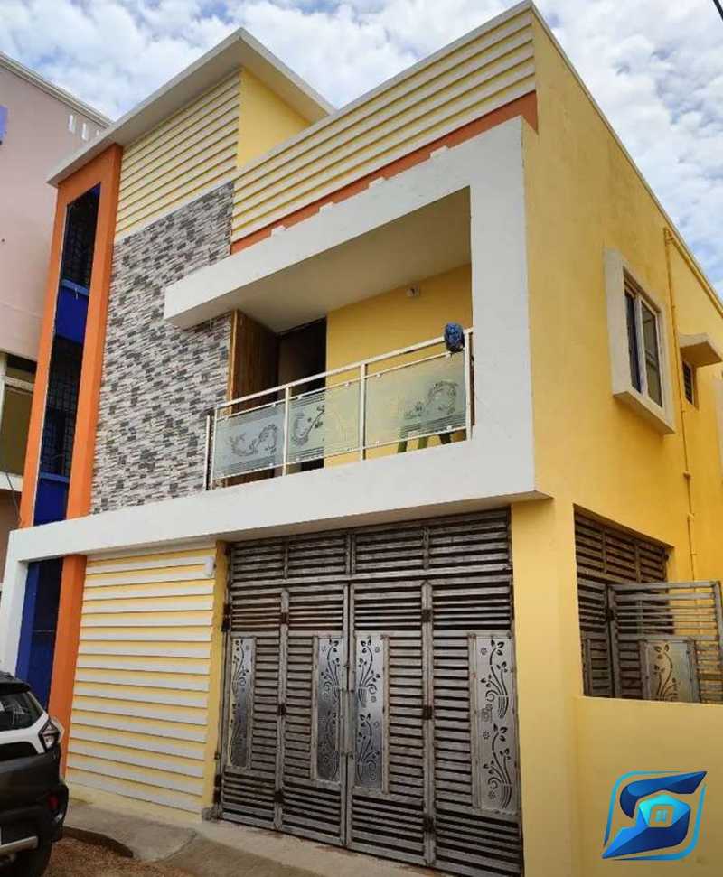 2BHK Semi-Furnished House Available for small Family