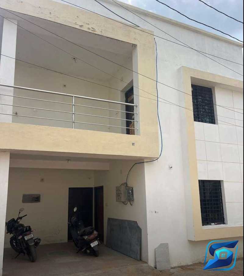 3BHK Semi-Furnished House (Available) for Family