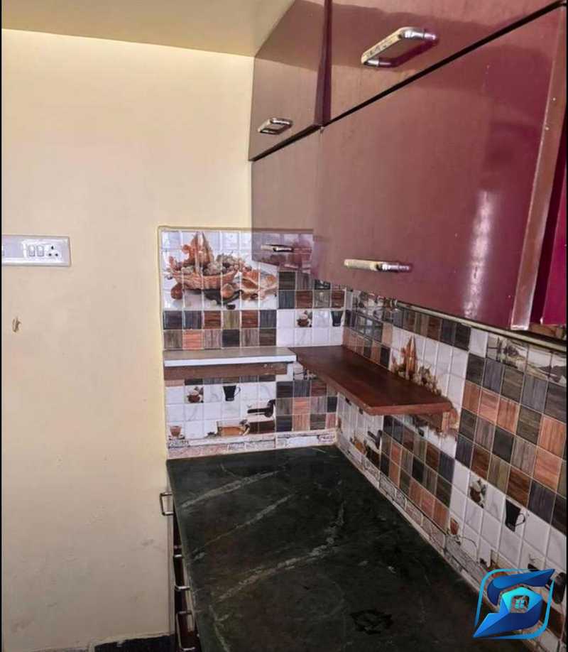 2BHK flat available for small family