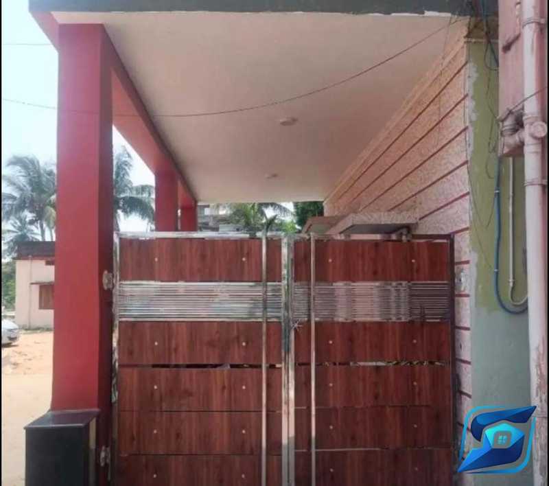 1bhk room available for family and bachelor
