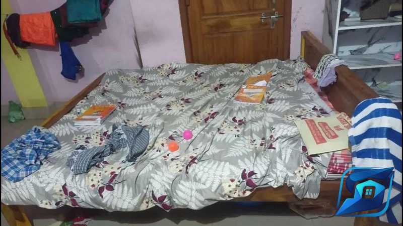 Bed and rack sell at Kalarahanga